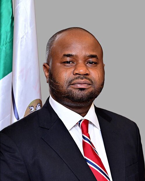 lexyy4real's tweet image. Setting the Record Straight on Dr. Zacch Adedeji’s Personal Wealth

Recent commentary suggesting that Dr. Zacch Adedeji’s lifestyle—particularly his choice of wristwatches—became possible only after his appointment as Chairman of the Federal Inland Revenue Service (FIRS) is both…