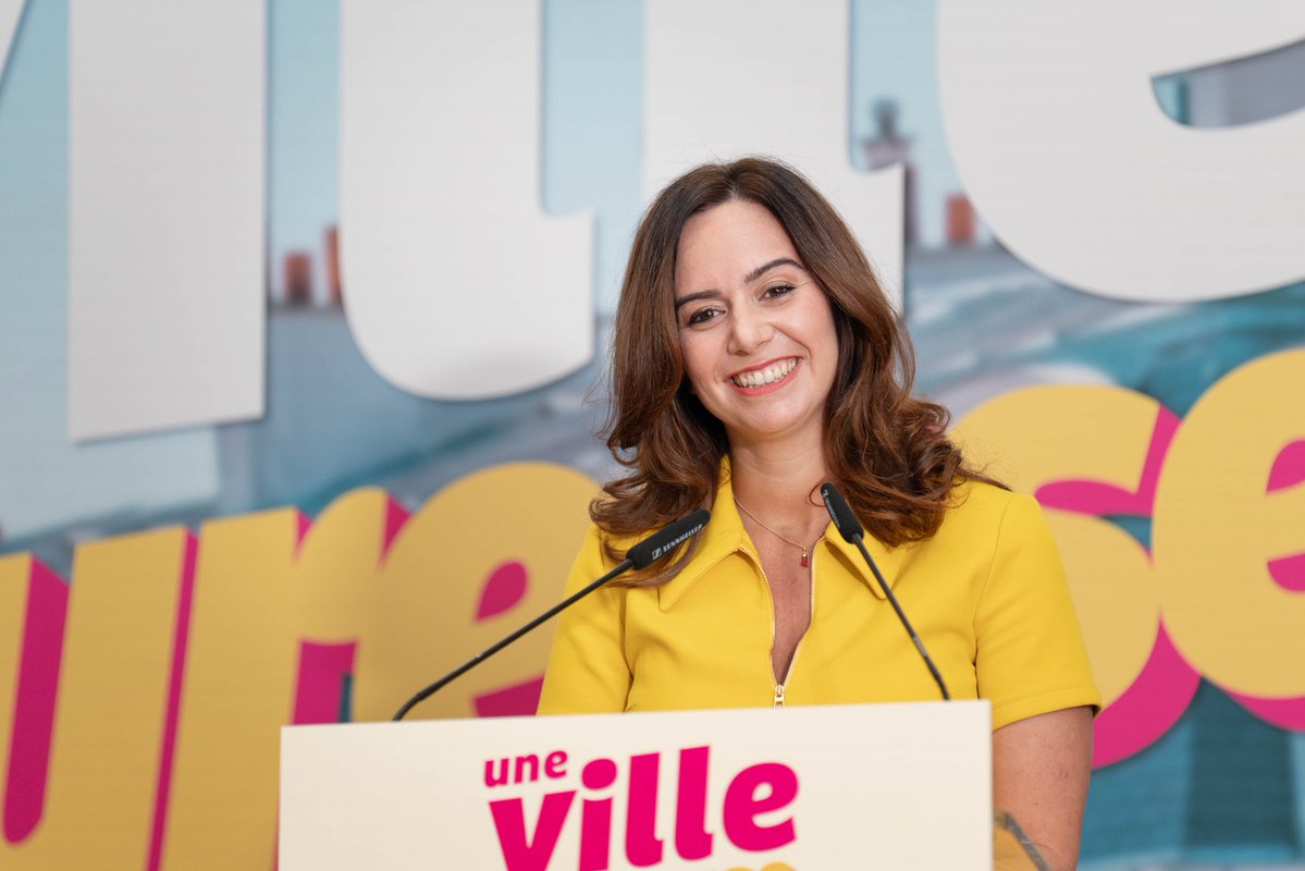 knafo_sarah's tweet image. Avec moi, Paris ne sera plus un chantier permanent. Avant d'engager le moindre projet sur l'espace public, nous appliquerons une méthode rigoureuse en cinq étapes :

1️⃣ Consultation des riverains

2️⃣ Construction du projet avec des experts

3️⃣ Simulation de l'impact sur un jumeau…