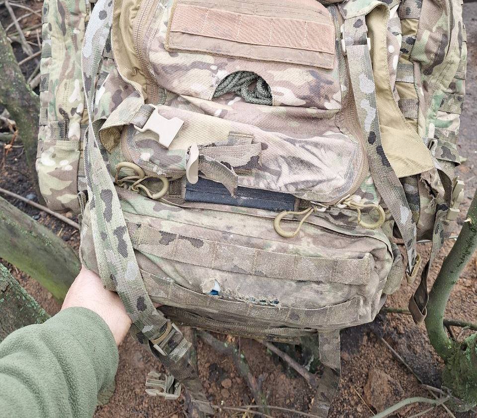 Интересное замечание от фронтовиков:
«Обоссанную котами снарягу мыши не грызут».