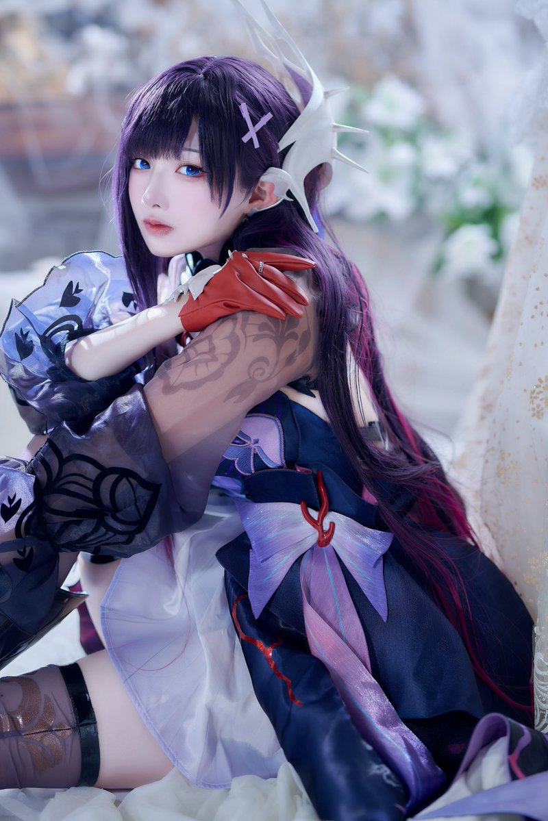 yuzu42213's tweet image. cosplay 🎻 セイレンス #Hysilens