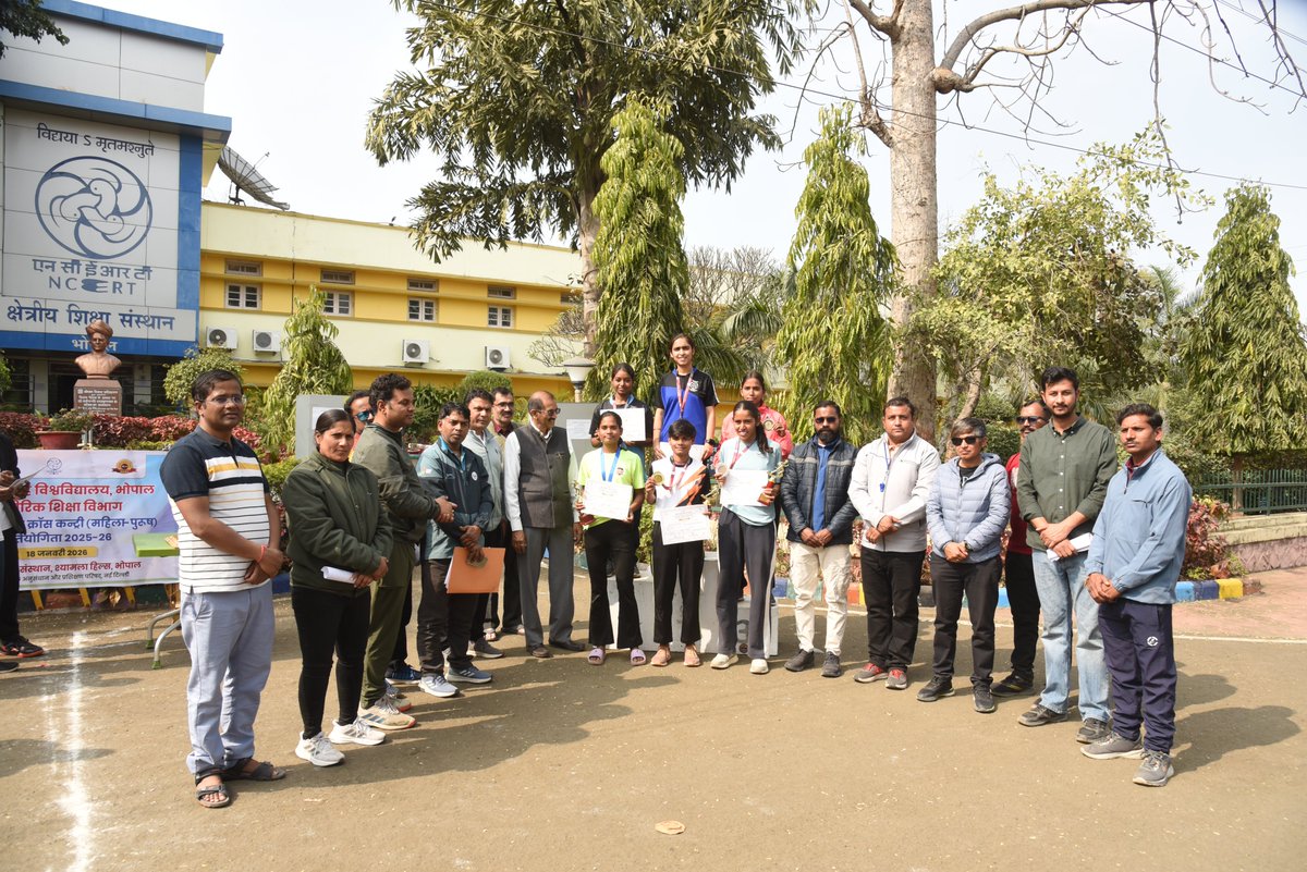 Inter Divisional level cross country competition was organized. Total 18 colleges participated in this event. 4 students of RIE Bhopal were selected for All India Inter Univ. Tournament which will be held at MDU, Rohtak for cross country (M) &amp; cross country (W) at Mangalore Univ.
