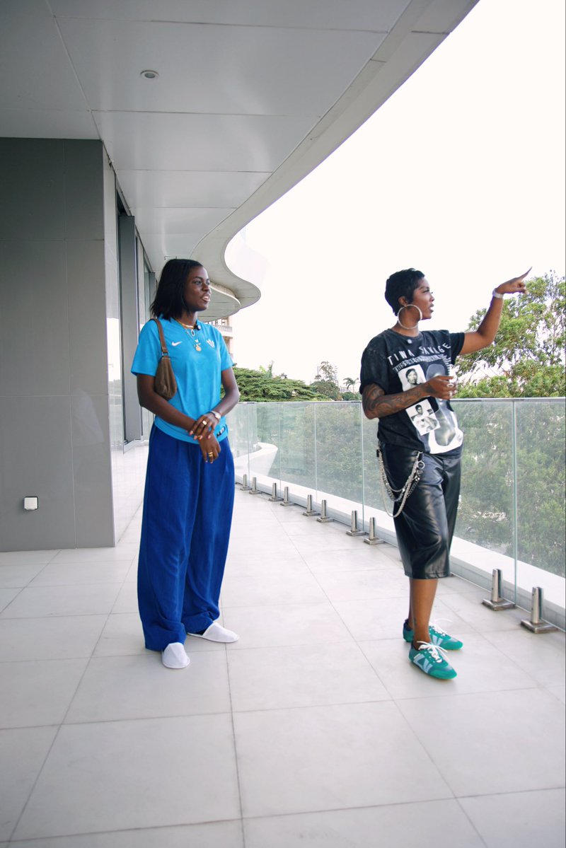 korty_EO's tweet image. Please watch Flow with Korty ft Tiwa Savage if you haven’t 🥹 thank you ❤️ youtu.be/eCYabgeiMss?si…