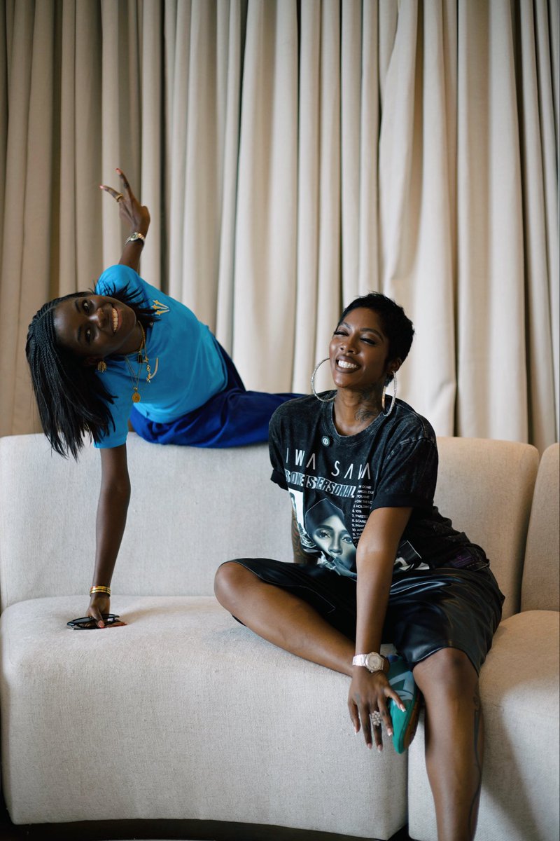 korty_EO's tweet image. Please watch Flow with Korty ft Tiwa Savage if you haven’t 🥹 thank you ❤️ youtu.be/eCYabgeiMss?si…