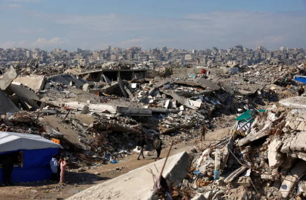 شهيدان ومصابون بنيران الاحتلال في غزة 