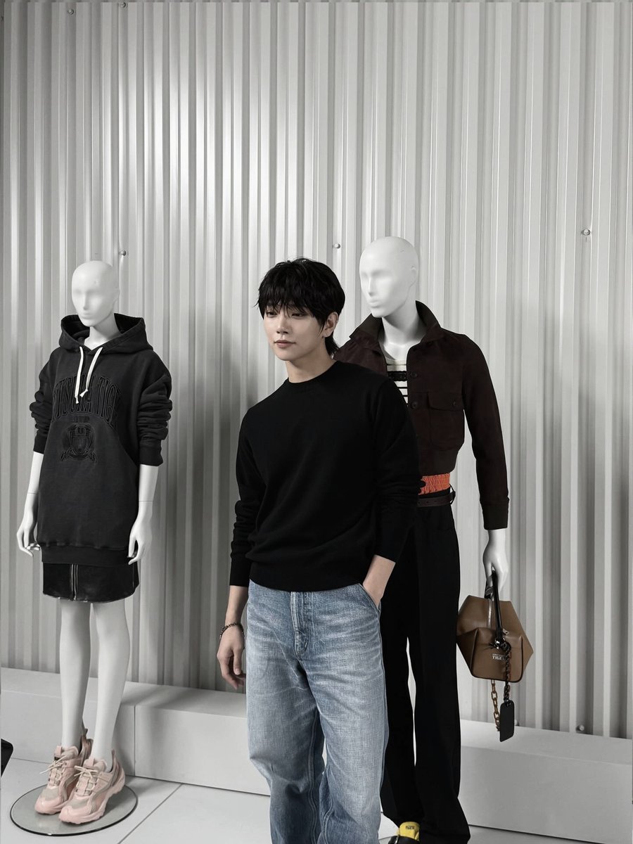 𝐀livian tweet media