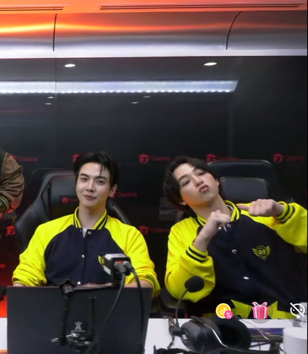 bazumin's tweet image. ชอบอะไรแบบนี้ที่สุด 

BS BROTHERS X ROV
#ROV_GMEVENT_ซอโซ่ล่ามธีร์
#BeMyPlayerTwo