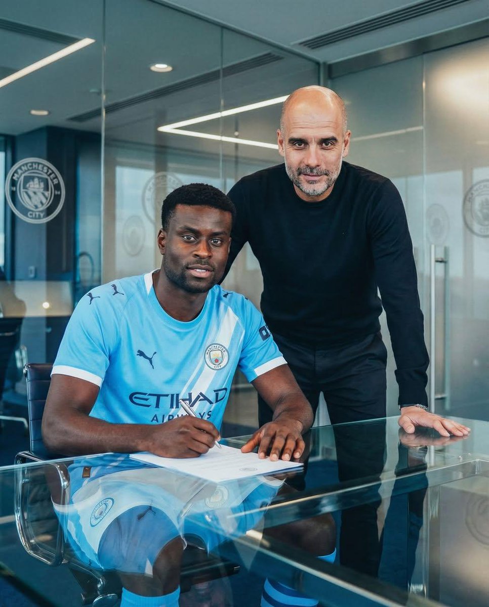 Mcfc_Galaxy tweet media
