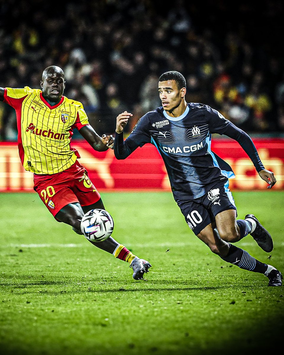 AfterRMC's tweet image. 🎁 Gagnez vos places pour OM - Lens, ce samedi à 21h05 au Vélodrome.

📱 RT + Follow l'@AfterRMC et donnez votre pronostic en commentaire.

🍀 Bonne chance !