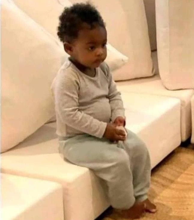 Mercy_datgirl_'s tweet image. Me sitting down and doing nothing cause I have too many things to do