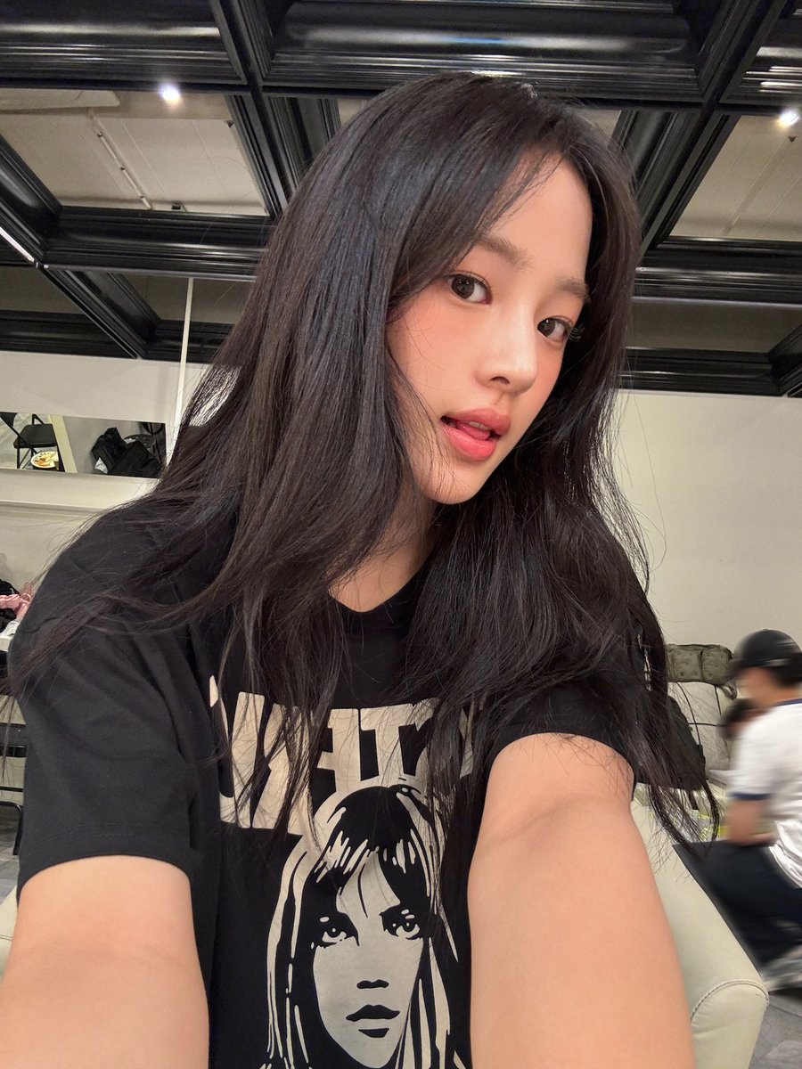 X(구 트위터) 김민지 언급 게시물에 포함된 이미지