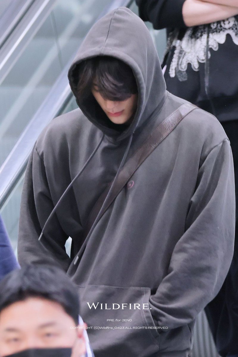 jeongtwoleeoh's tweet image. เหมือนจริง555555555555555 ยิ่งจังหวะก้มยิ่งเหมือน