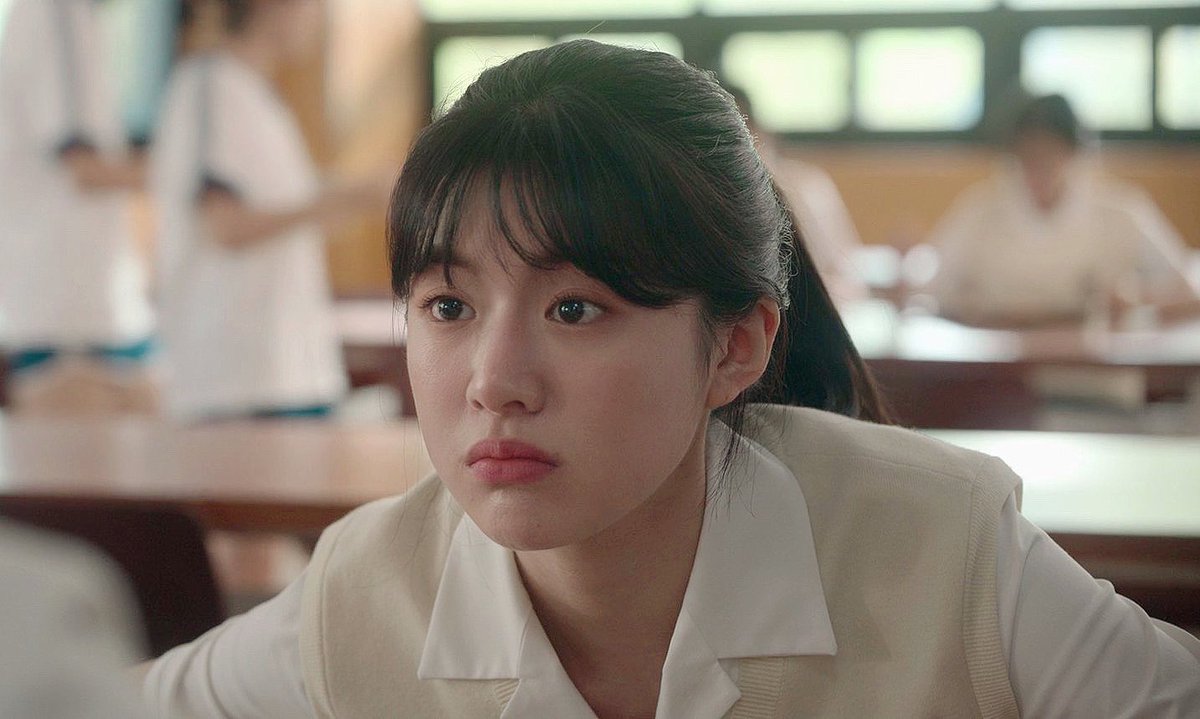 ladywitchx's tweet image. ละยุนจองคือรับบทนางเอกสายรุก แอ๊วหนุ่มก่อนตลอดไป 😂