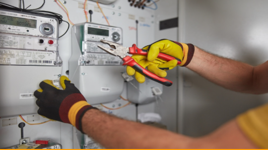 بين نفي الشركات وتأكيدات النواب.. مَن يتحمل كلفة "فاقد الكهرباء" في الأردن؟ 