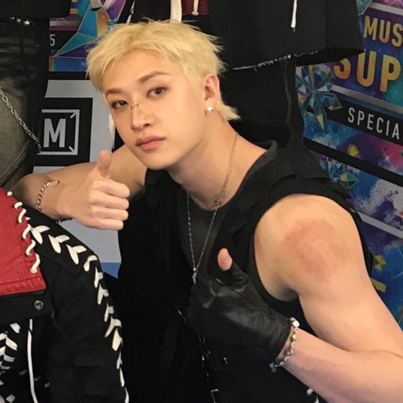 wlfiechans's tweet image. so sorry to everyone’s wallets including mine