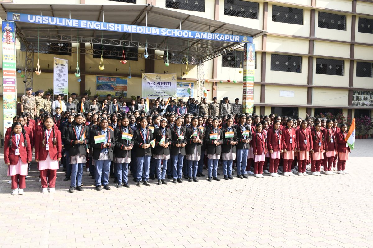 62Crpf's tweet photo. "Jawans and officers of 62 BN CRPF celebrated Vande Mataram at Ursuline School Ambikapur! 🇮🇳 Giving the message of patriotism and unity, everyone made the occasion memorable with the national Song Vande Mataram #crpfindia #Vandemataram @crpfindia @CentralZoneCrpf" https://t.co/ROWCLwQzFV