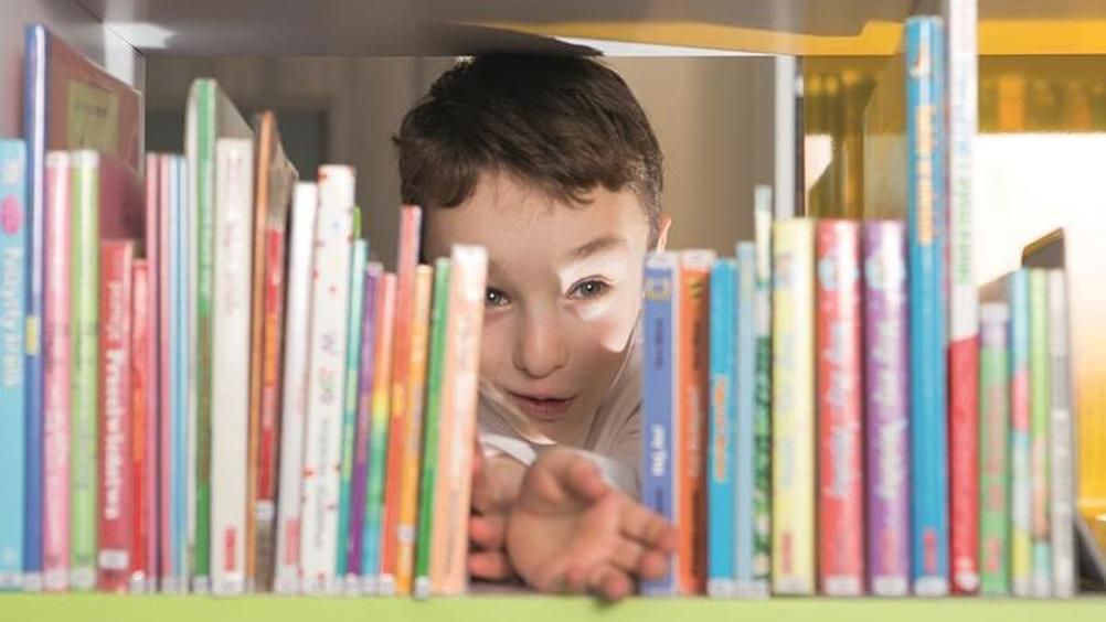 SecEd_Education's tweet photo. The #NationalYearOfReading is here! Backed by @Literacy_Trust & @educationgovuk, the campaign aims to reverse the decline in reading for pleasure. #Schools can access free resources, toolkits & a calendar of events: https://t.co/SjAKDfEwW0 #ReadForPleasure #GoAllIn #Teachers https://t.co/1YXmi9AbuY