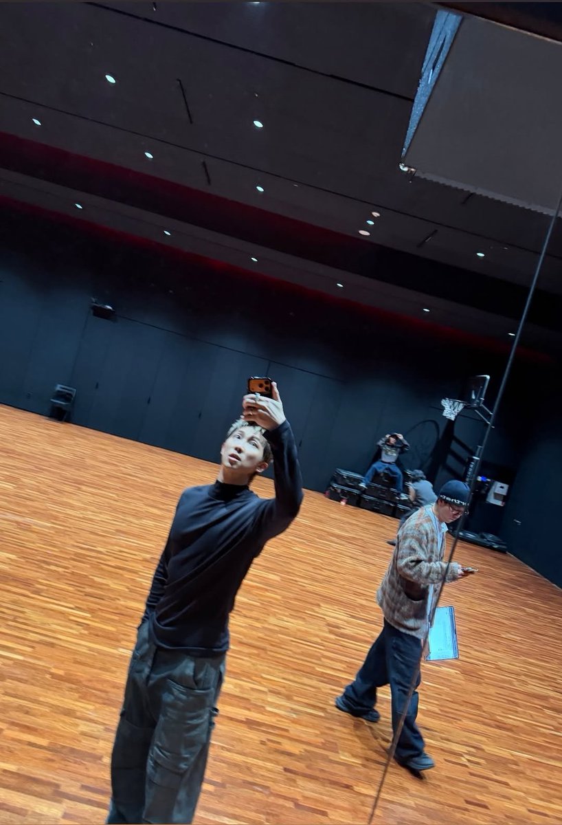 dalbitbangtan's tweet image. 📸 INSTAGRAM

RM story