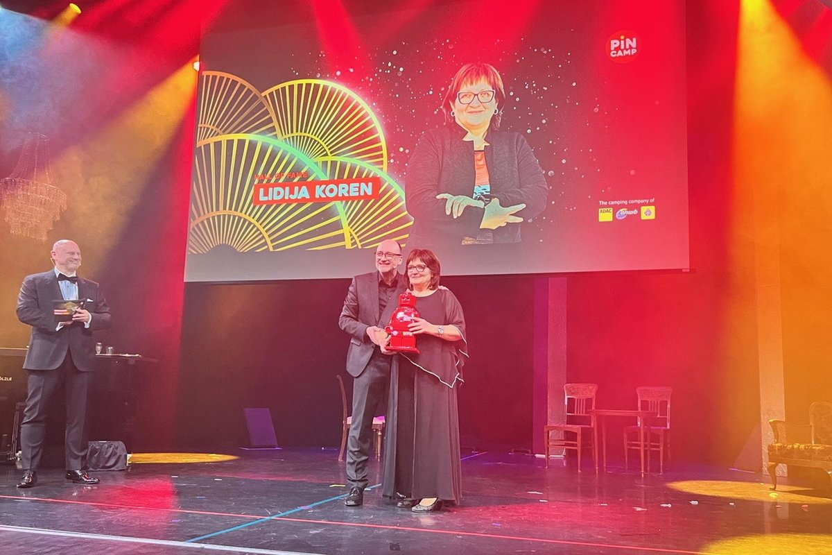 Avtokampi.si tweet media