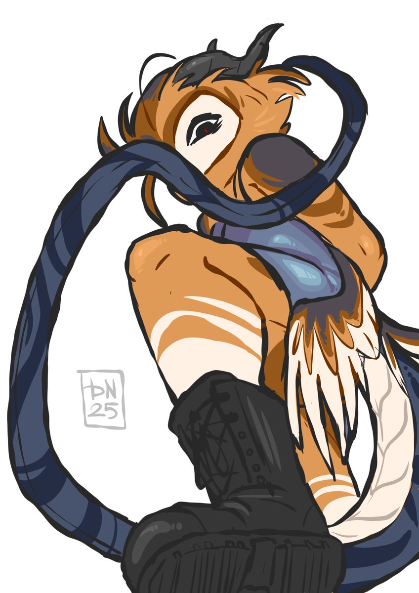 My main OC is Chilli!
#oc #character #furrygirl #furryfandom #owl #lizard