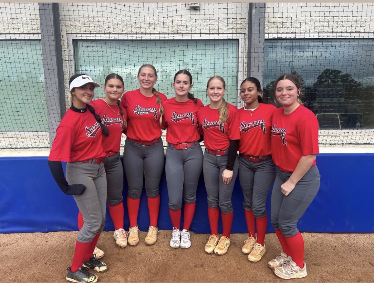EmmaChauncey27's tweet photo. I had so much fun at Storm day!! Thank you so much to all the coaches who came out and worked with us!
@flstorm16u 
#uncommited #2027 #rhp https://t.co/j6TyT1ecgP