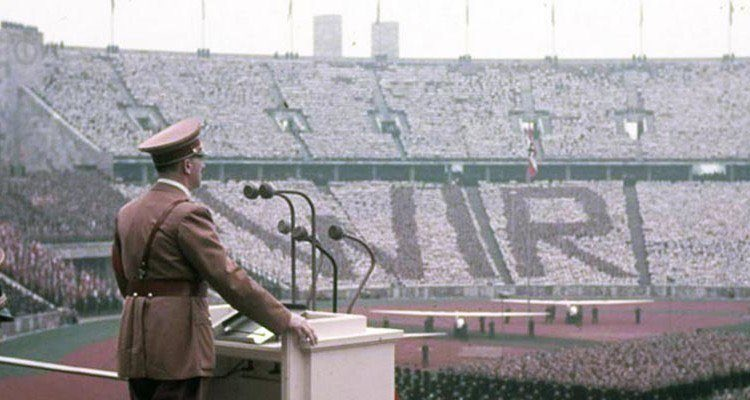 ultras_antifaa's tweet photo. You do realize that Trump will present a similar image at the World Cup opening, right?

#BoycottWorldCup2026 https://t.co/I8lUn2MOwt