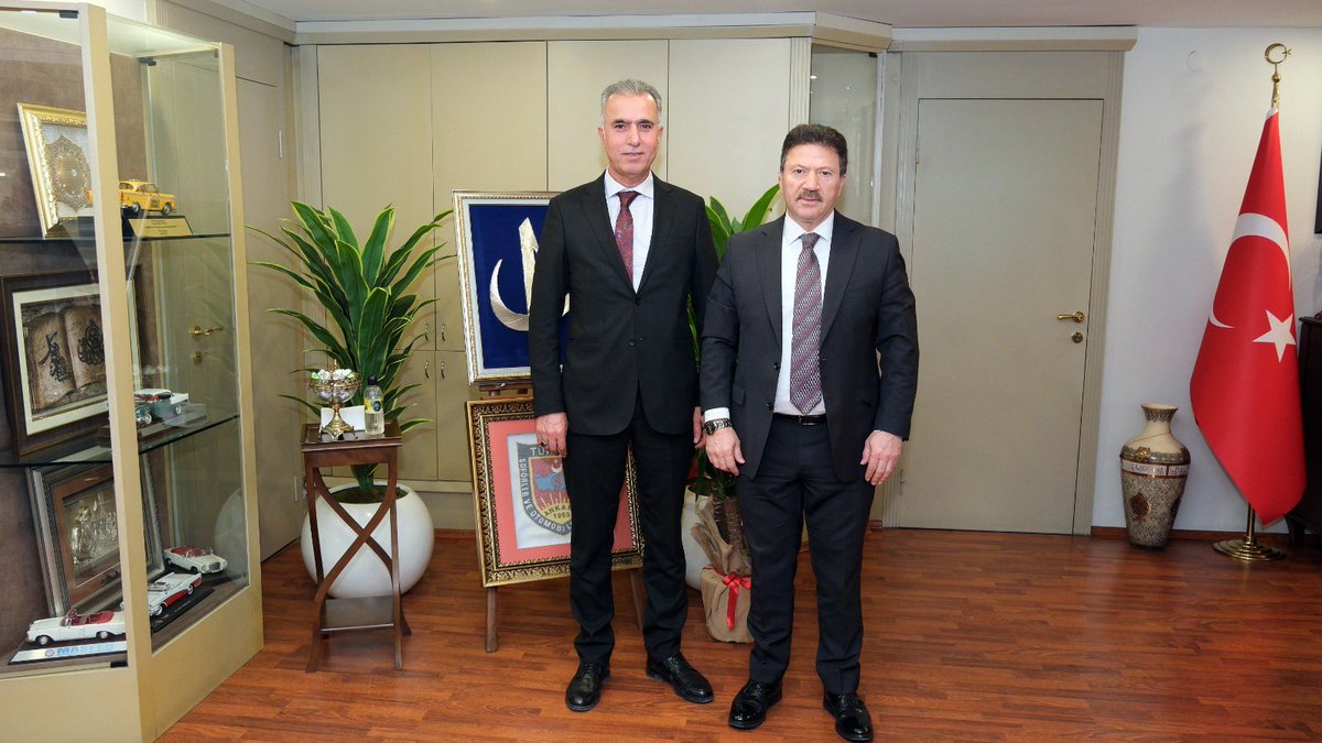 MehmetYiginer's tweet image. ANKESOB Başkanımız Hüseyin Ar, Türkiye Ağaç İşleri Esnaf ve Sanatkarlar Federasyonu Genel Başkanımız Hüseyin Taklacı, Türkiye Elektrik, Elektronik Teknisyenleri Federasyonu Genel Başkanımız Yusuf Aslantürk ve Haymana Şoförler Odası Başkanımız İsmail Bayram’ı TŞOF'ta ağırladık.…