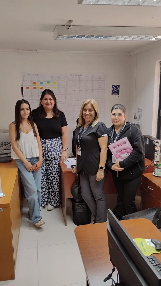 Vecinos de Mostazal!
El pasado viernes 16 se sostuvo una reunión de coordinación junto al equipo del Programa de Acompañamiento Psicosocial y Chile Crece Contigo, fortaleciendo el trabajo colaborativo para promover el bienestar y desarrollo integral de niños, niñas y sus familias