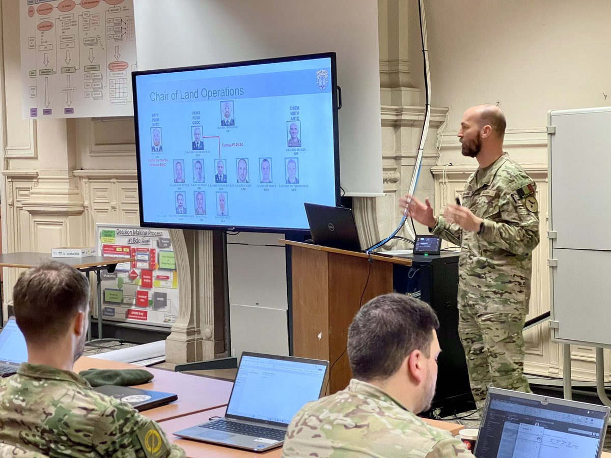 Chair of Land Operations, BEL Defence College tweet media