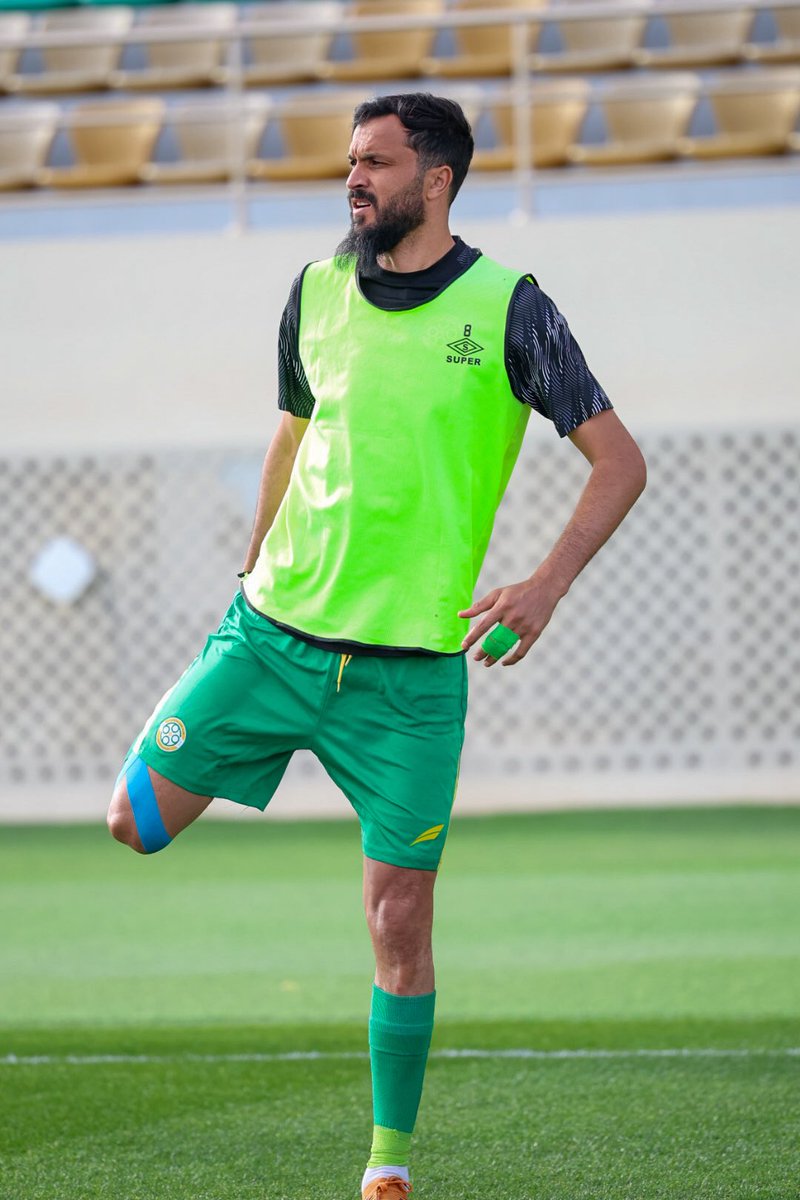#صور | ابطالنا في الميدان… الاحماء ينطلق 🐎🔥
-
#دوري_الدرجة_الثانية 
#نادي_الغوطة #فارس_اجا 💚