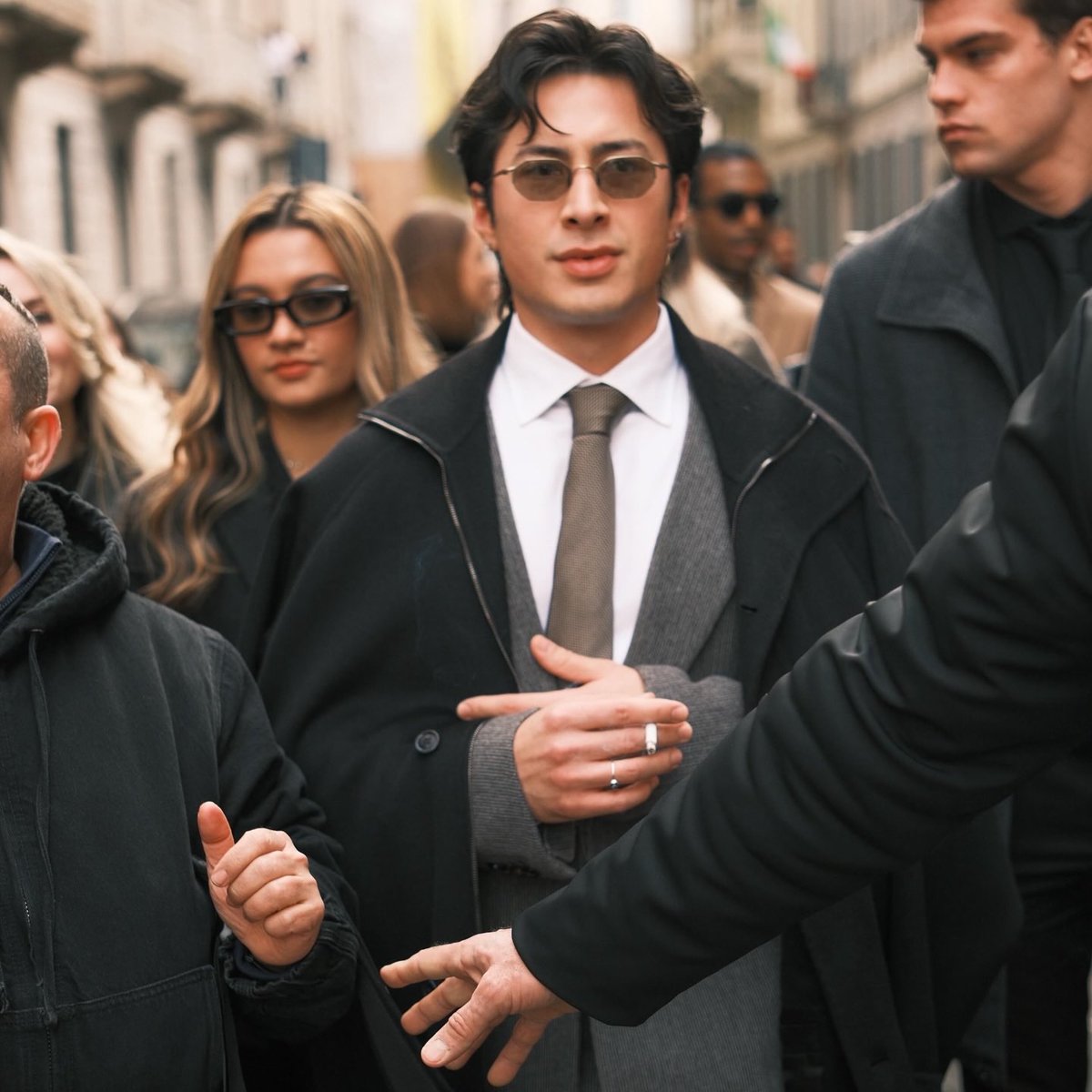 acdilya's tweet image. There an AU here somewhere…