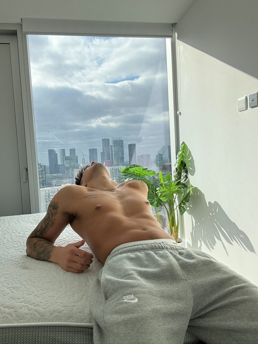 Bigzee😈 (Top0.5%) tweet media