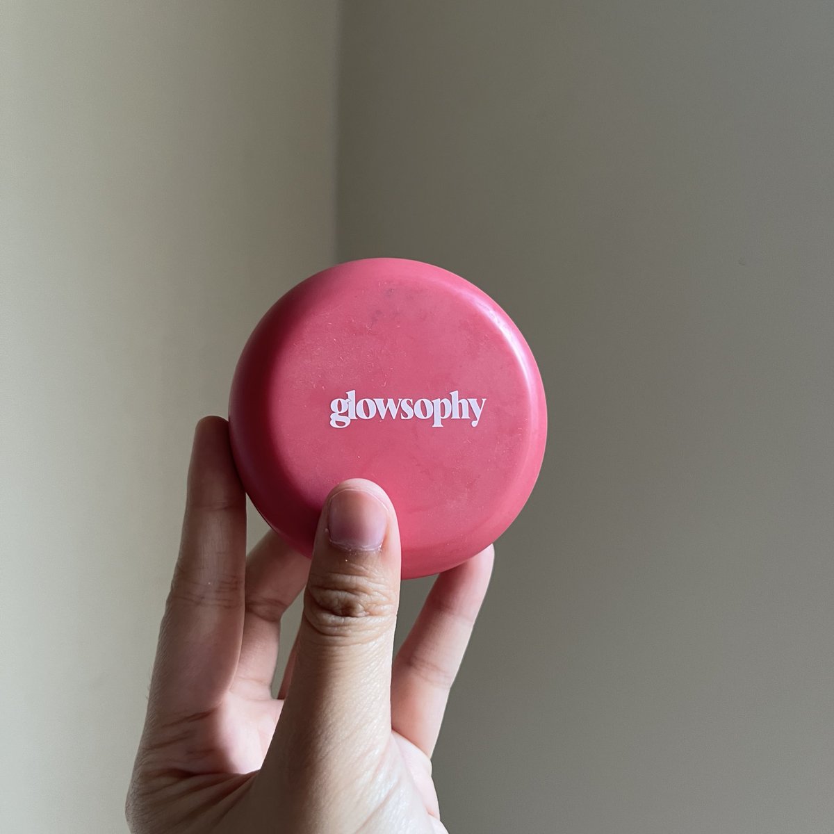 yourmalv's tweet image. Review cushion start 50k-an di kondisi kulit yg beda-beda

jerawat, bekas, sampe pas muka lg bersihan 🫰🏻