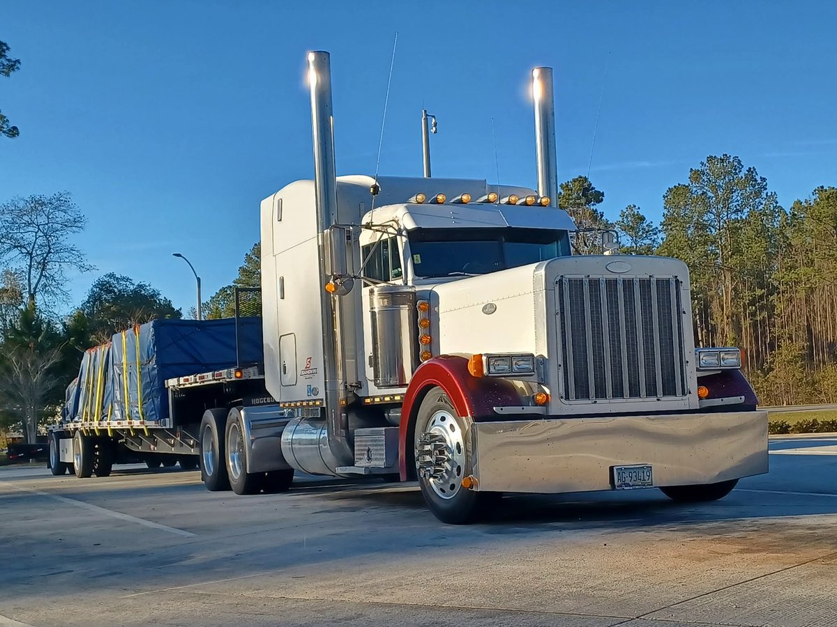 1994 Peterbilt 379 with 3,000,000 miles (4,828,032 km) on the clock.

The engine got rebuilt once.