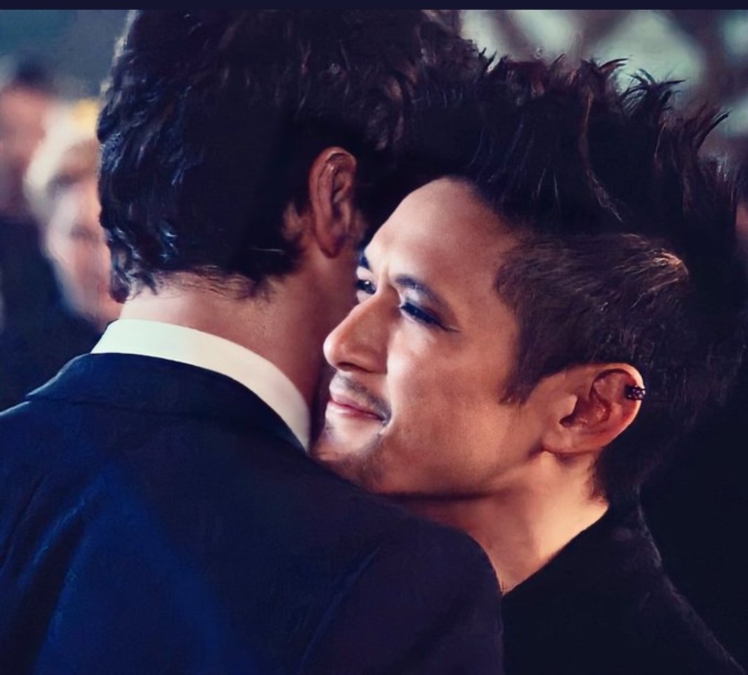 syldyl37170's tweet photo. @Kenruart #MalecForever #SaveShadowhunters #Shadowhunters https://t.co/c5kOQ0rWla