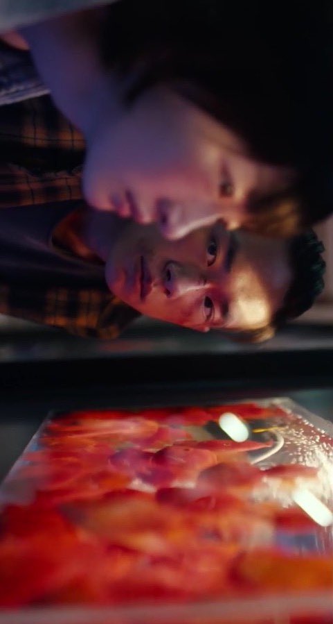 mondaywillcomin's tweet photo. 하수구에서 살아도 별은 볼 수 있다 https://t.co/YDmGtcSB45