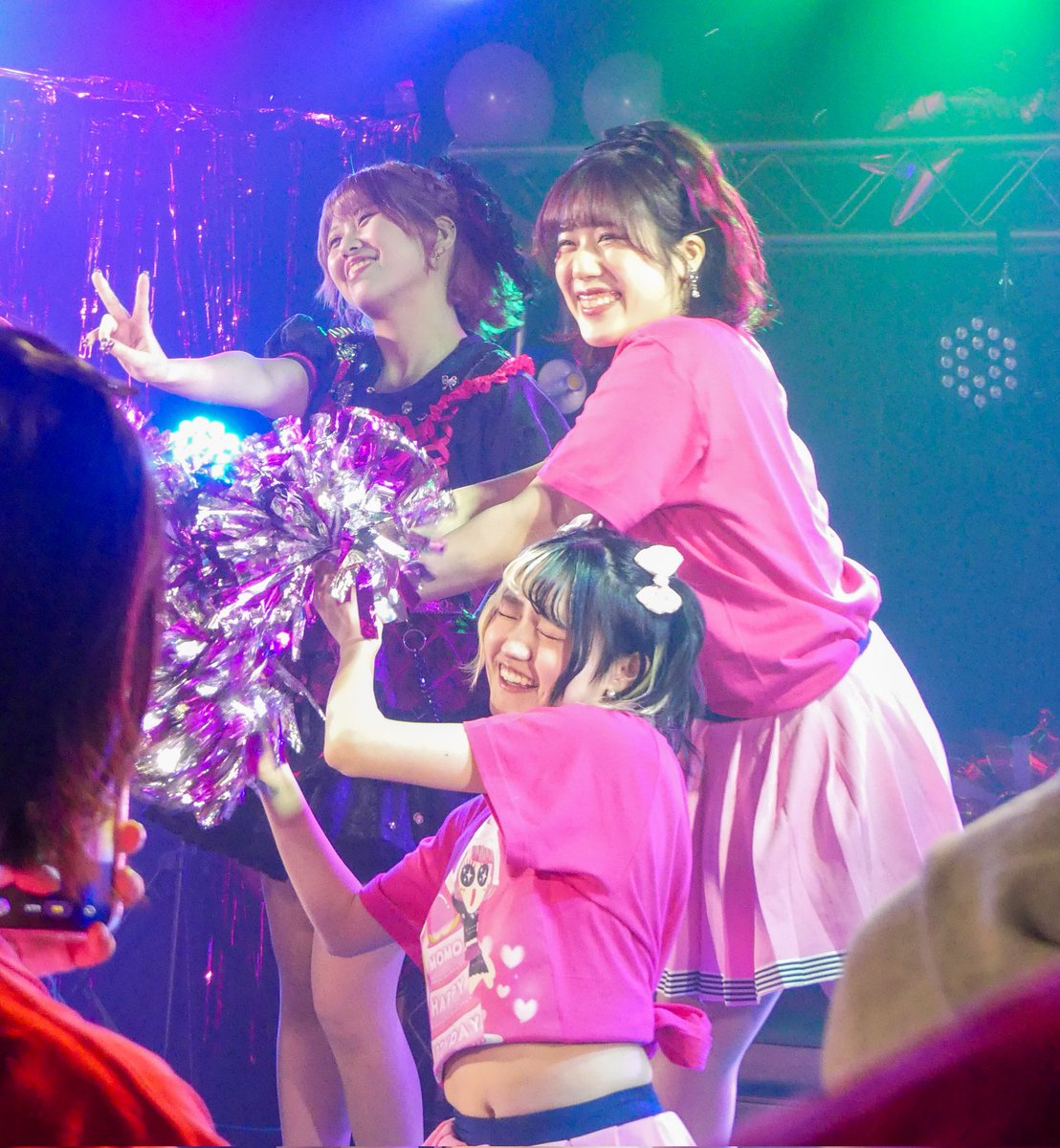 しぃ❤︎꙳✩꙳⋆☃　0916 Poison Paletteもも生誕ライブ騎士衣装もいいですがなかなかピンクの