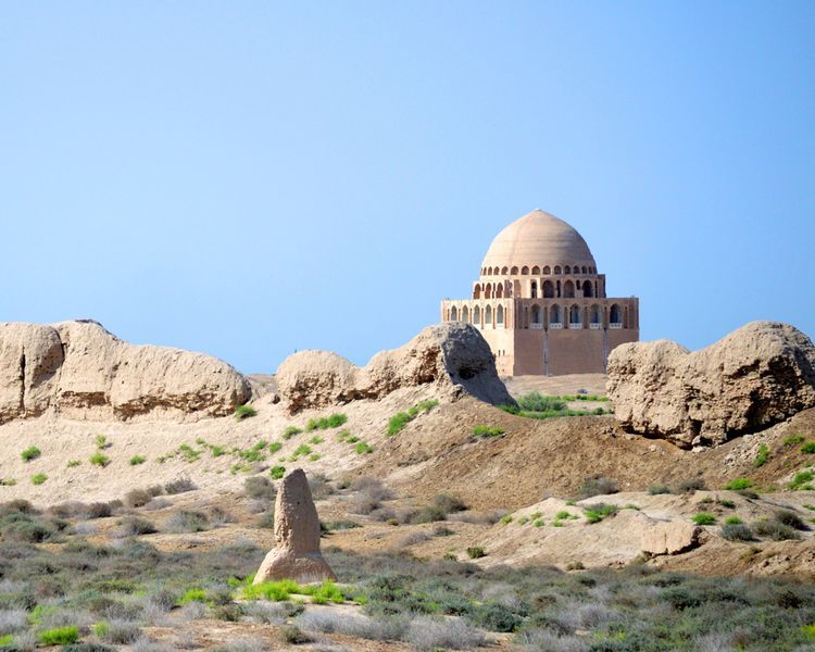 MeridianTourDMC's tweet photo. ✨ Walk where caravans once passed.
Experience history, culture and landscapes in one journey.
Discover Central Asia with Meridian Tourism
#SilkRoad #CentralAsiaTravel #CulturalJourney #MeridianTourism https://t.co/RZlaoQSeD0