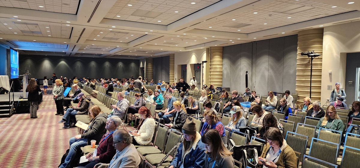 It's a chilly start as day 3 of #VMX2026 gets underway, but there are a lot of hot topics already in progress!
