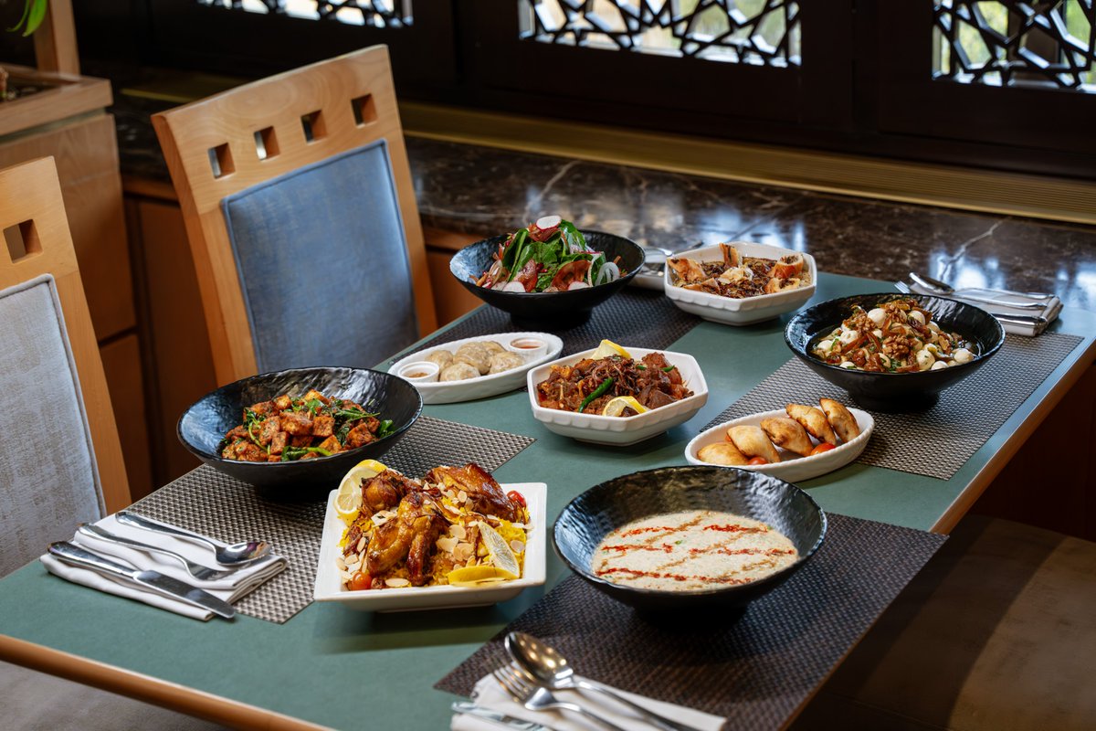 Enjoy an unforgettable dining experience at InterContinental Jeddah! Every Wednesday, we present the authentic Egyptian buffet, and every Monday, indulge in the unique flavors of the Saudi cuisine. A luxurious experience where variety meets elegance.

استمتعوا بتجربة طعام لا