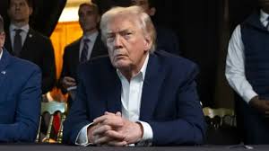 housseinali2010's tweet photo. بعد عام على ولايته الثانية.. حكم ترامب في طريقه للنهاية
https://t.co/V1qoqLRbKc
#Trump #ترامب https://t.co/usdgy4Q9Kz