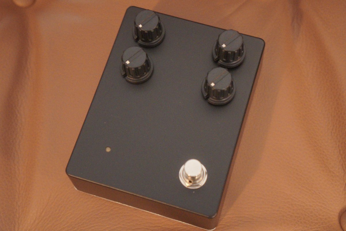 CuddlyDominion's tweet image. 【受注生産のお知らせ】
Kensei Ogata × sarapedals のペダル2機種、次回ロットの受注を開始します！

・Wendy - 4knob OD 
・Oldham - Big Muff style Fuzz

⬜︎ 受注受付期間 1/19〜2/2
⬜︎ 発送時期 3月上旬

各販売ページから予約が可能です
是非よろしくお願いします！
koband.thebase.in