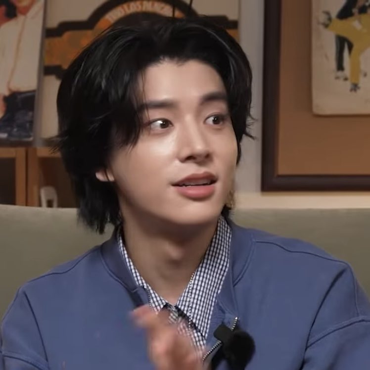 simjakeeeey's tweet image. 째애애애애앳!