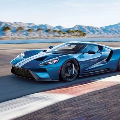 El tipo se quiere desvivir teniendo tremendo carrazo,
 sabes las ganas que tiene la gente por tener una nave así?