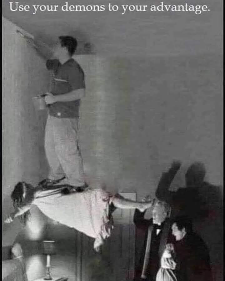 woofknight's tweet image. 