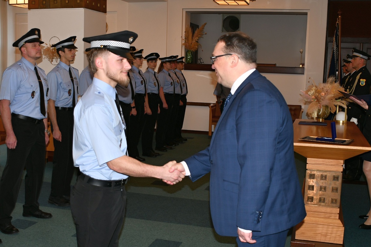 Městská policie Ostrava tweet media