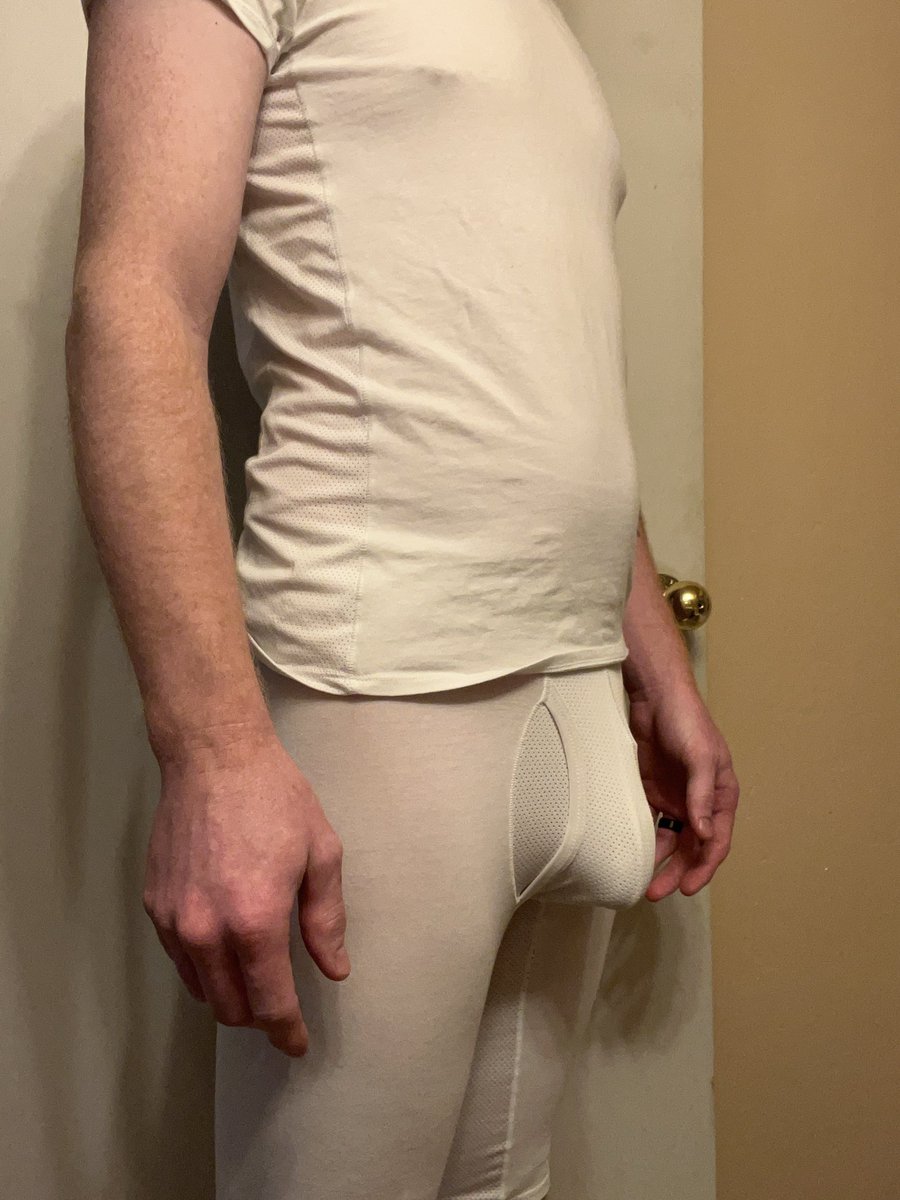 mormonboi801's tweet photo. Very horny Mormon men https://t.co/hCDw5fyud4