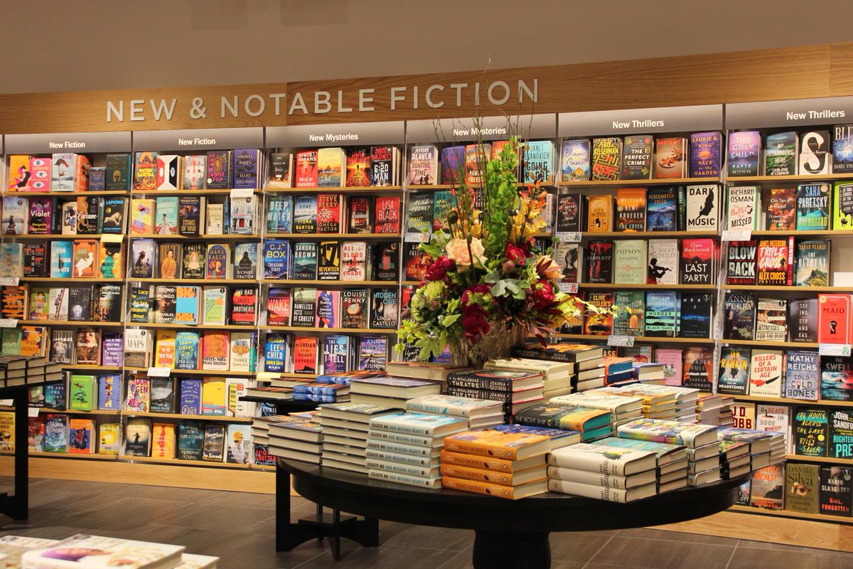 📚 Los libros impresos venden casi 4 veces más que los e-books en Estados Unidos, lo que demuestra que lo físico sigue vivo.