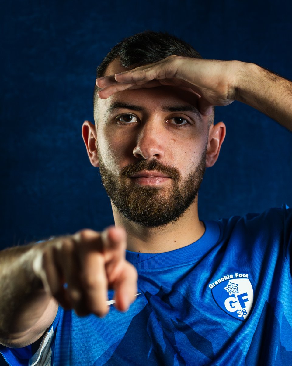 GF38_Officiel's tweet photo. Â𝐠é 𝐝𝐞 𝟐𝟓 𝐚𝐧𝐬, 𝐥𝐞 𝐧𝐨𝐮𝐯𝐞𝐚𝐮 𝐦𝐢𝐥𝐢𝐞𝐮 𝐝𝐞 𝐭𝐞𝐫𝐫𝐚𝐢𝐧 𝐆𝐫𝐞𝐧𝐨𝐛𝐥𝐨𝐢𝐬 𝐩𝐨𝐫𝐭𝐞𝐫𝐚 𝐥𝐞 𝐧𝐮𝐦é𝐫𝐨 𝟔 !

#GF38 #EnsembleGagnonsLesSommets https://t.co/gNgkhvBtBA