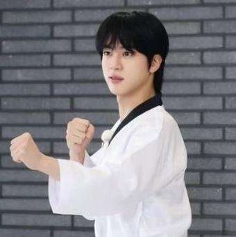 Af⁷ (@taegayjinbae) on Twitter photo 