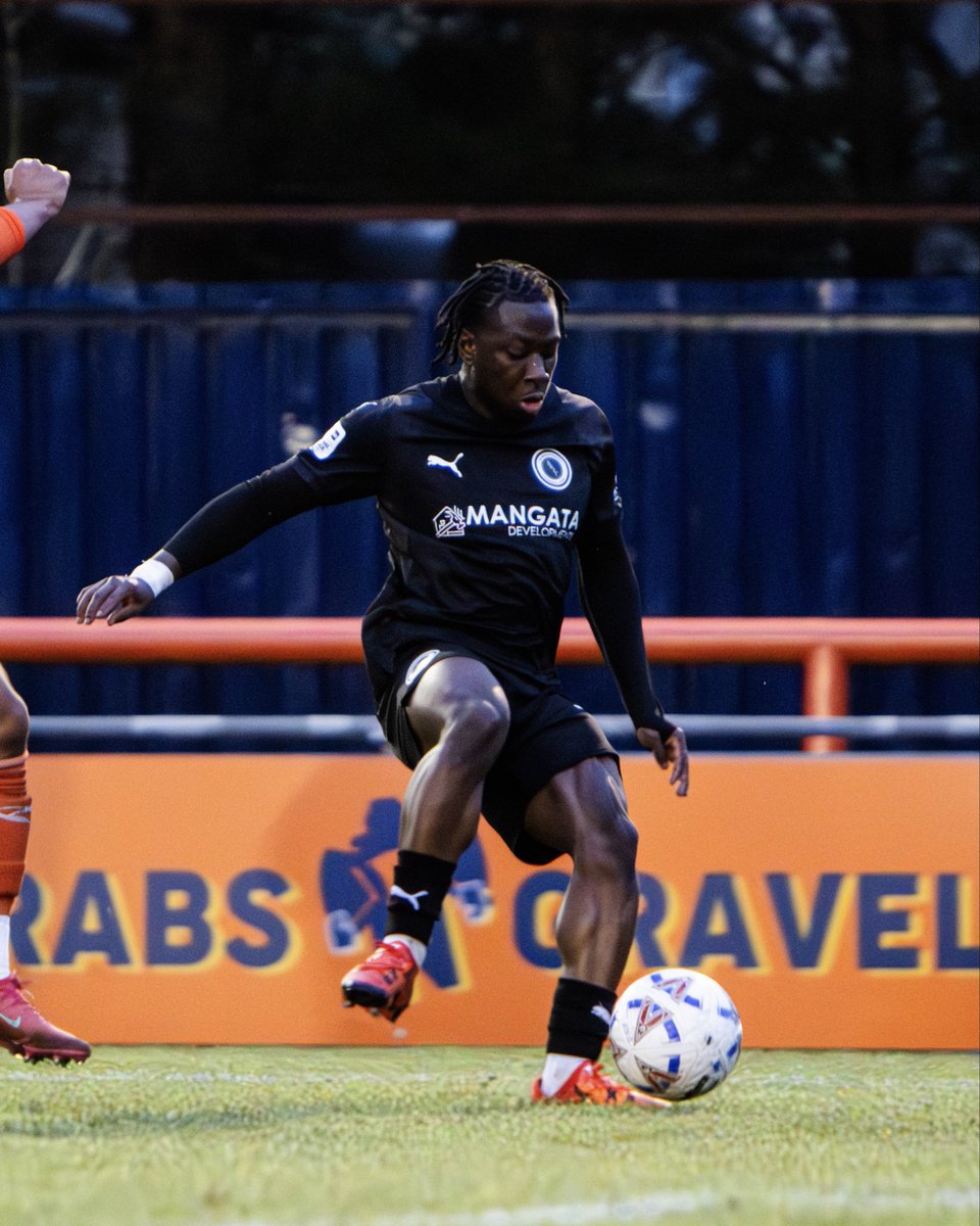 Boreham Wood FC tweet media